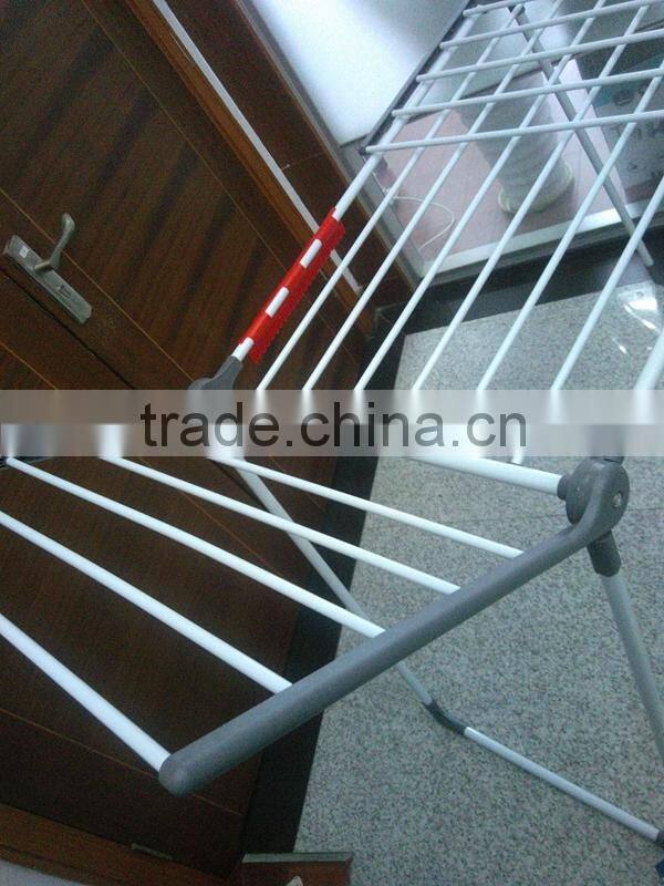 China Supplier Folding Steel Clothes Hanging Stands