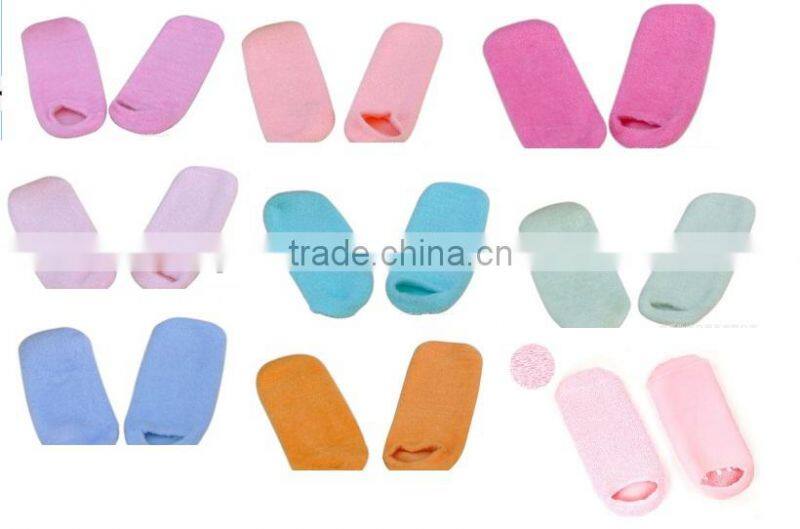 Footcare Moisturizing Spa Gel Socks for Women