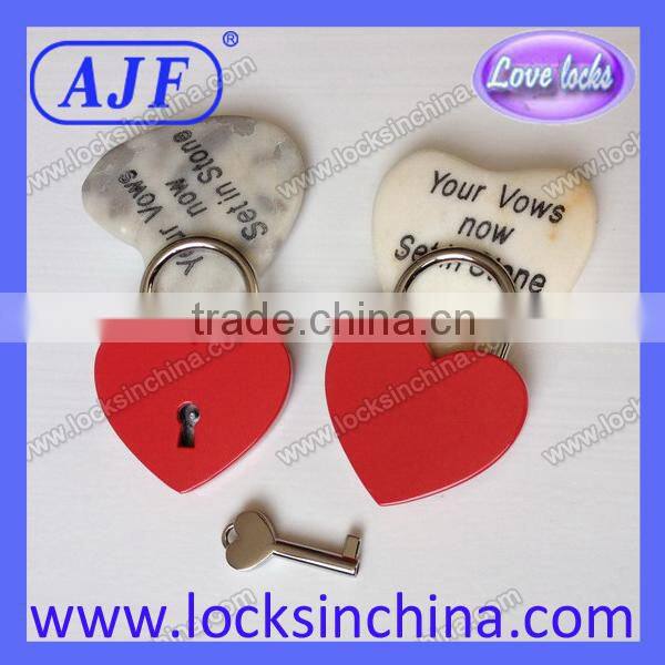 AJF fashion heart shape wedding locks