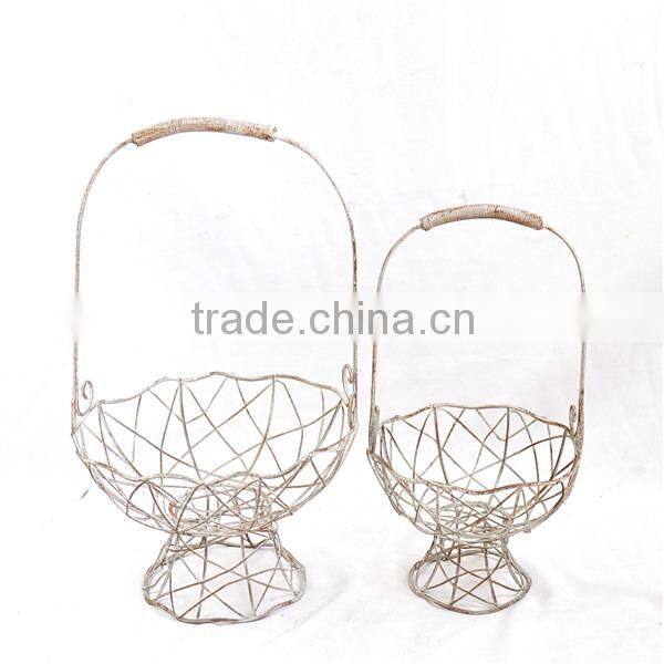 French style round antique wire egg baskets for wholesale