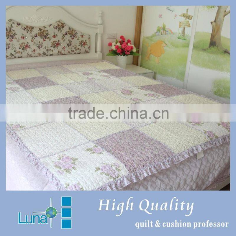 cotton christmas patchwork quilted bedspread +white