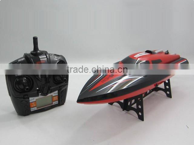 Hot sell remote control toy 2.4G rc boat with 4 channel function and LCD display in 2016