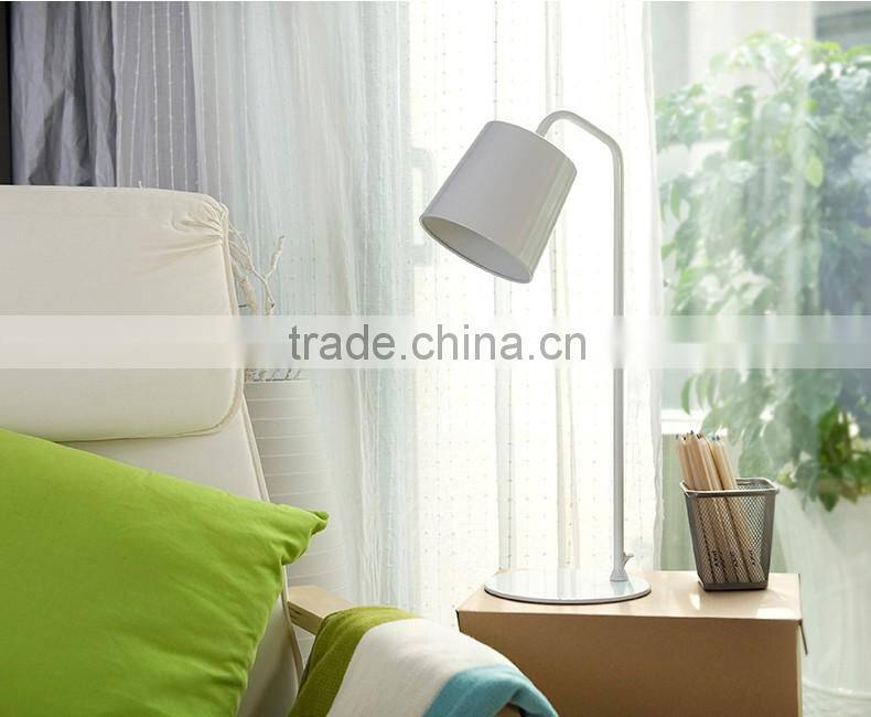 High Quality Modern American Style Colorful Office Desk Lamp