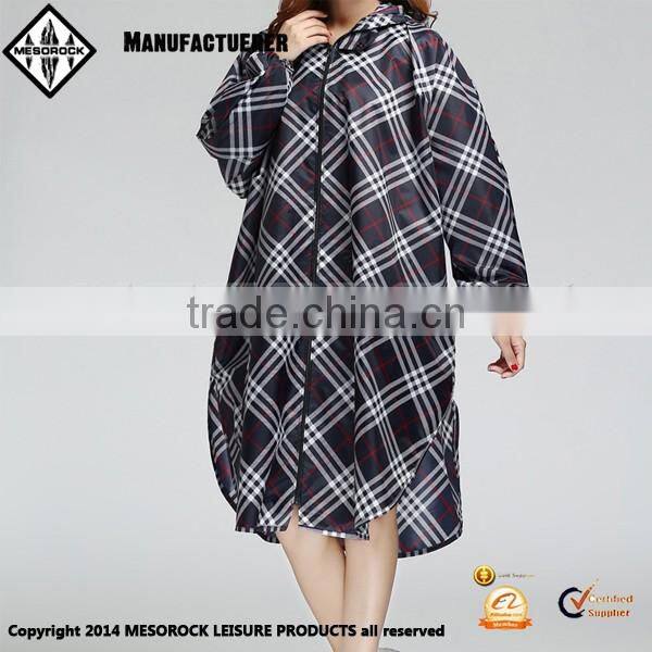 Free size reusable unisex waterproof portable raincoat emergency rain poncho