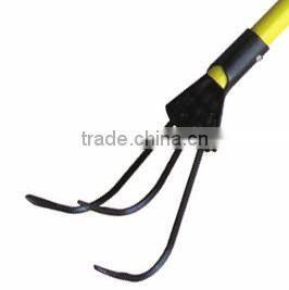3 teeth cultivator with plastic coated fiberglass handle