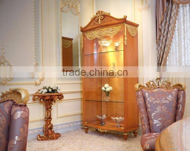 European Dining Room Furniture French Classical New Design Elegant Palace Floral Vivid Wooden Carving Dining Room Table Set