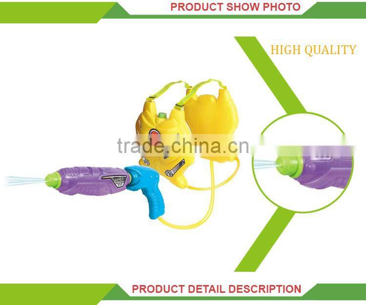 2016 latest summer game plastic water gun with backpack for children