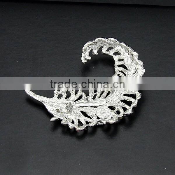 Handmade pearl butterfly brooch high end pearl butterfly brooch 2016 korean style pearl butterfly brooch