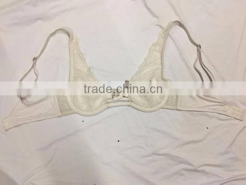 2017 Hot Sale Comfortable Lace Erotic Lingerie Sexy bustier bra set