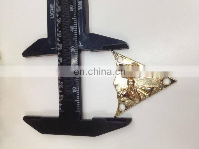 hot sell fashion hardware garment accessories sew on collar corner