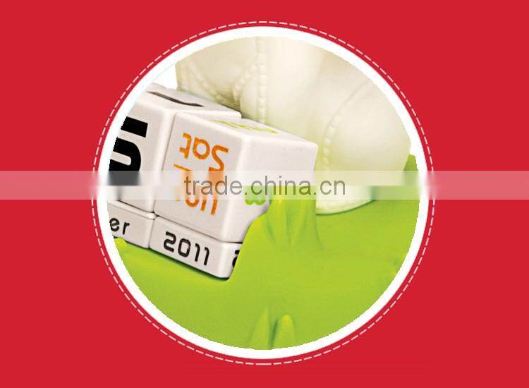 2016 New created electronic calendar design cute table calendar on sale