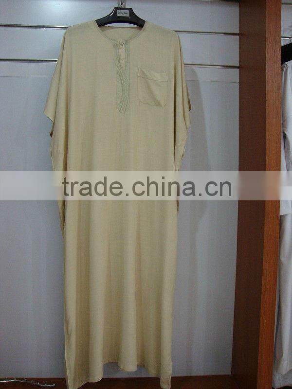 CM004 New high quality Muslim thobe,men Abaya,daffah thobe