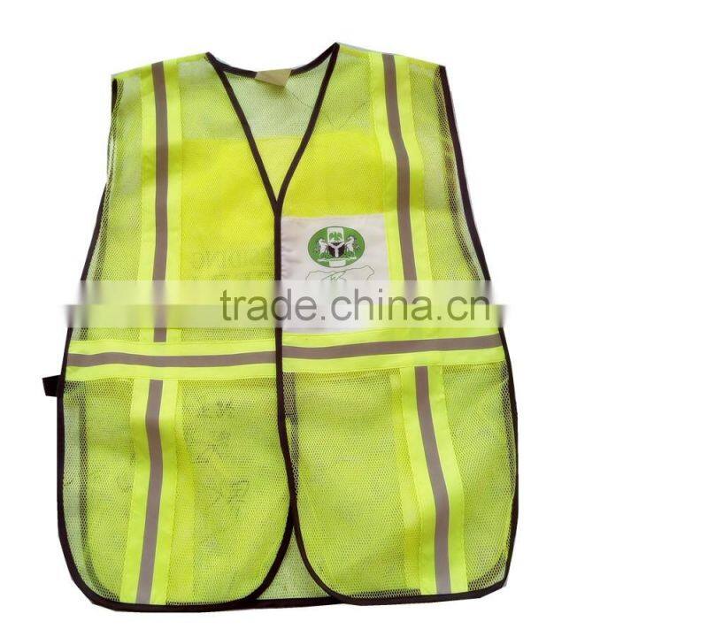hi visibility reflective vest with velcro