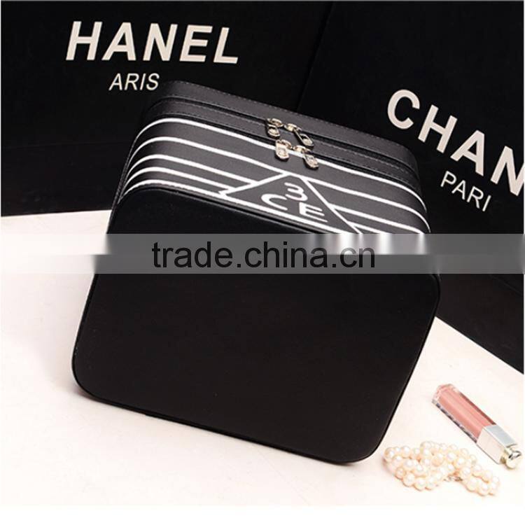 china fashion style pvc cosmetic case make up case