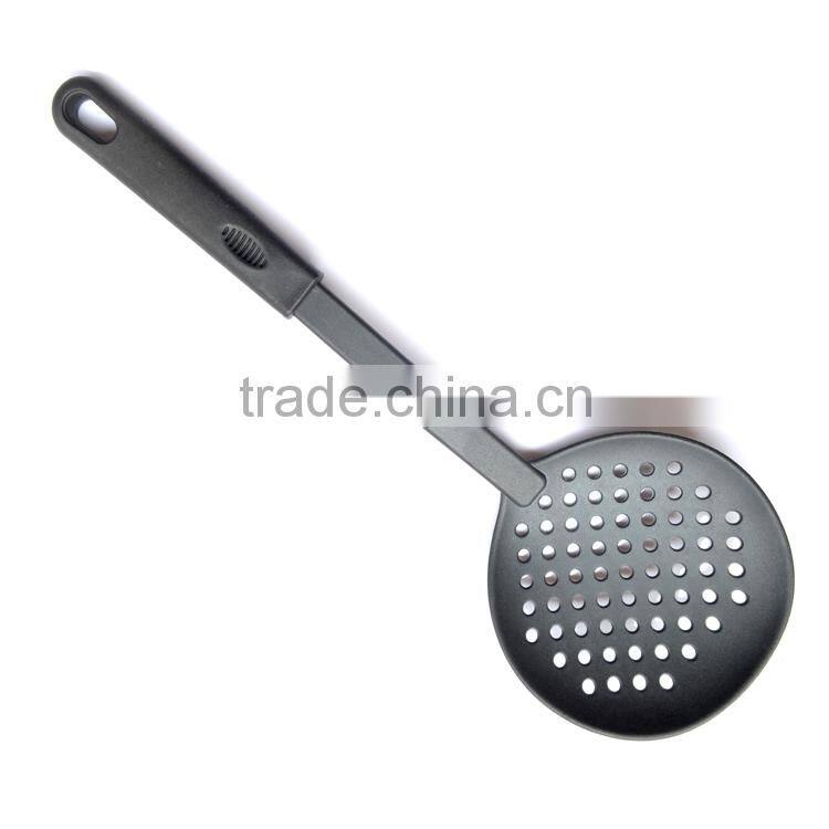 nice handle feeling soup spoon with food grade nylon