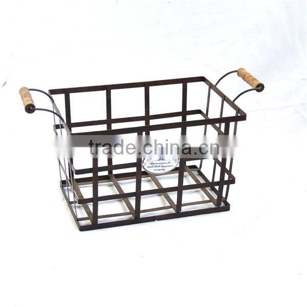 Vintage feel rustic wire crate
