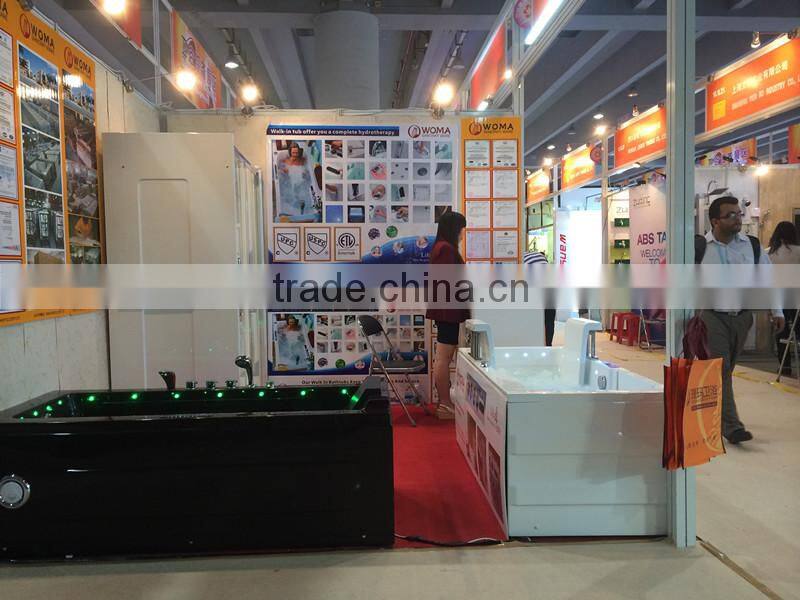 2014 foshan sex massage bathtub with air bubble