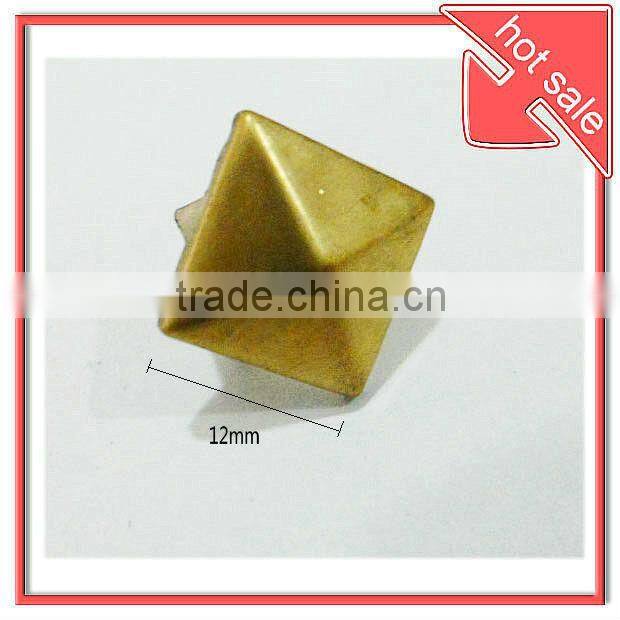 brass handbag pyramid rivets,clothing rivets.rivets for belt