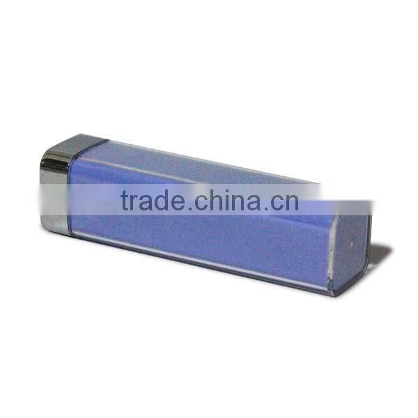Hot Sale Connect With USB Cable Then Can Charging 2600 Smart Mobile Power Bank