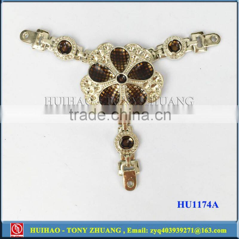 Wholesale plastic slipper buckle ornament HU1178A