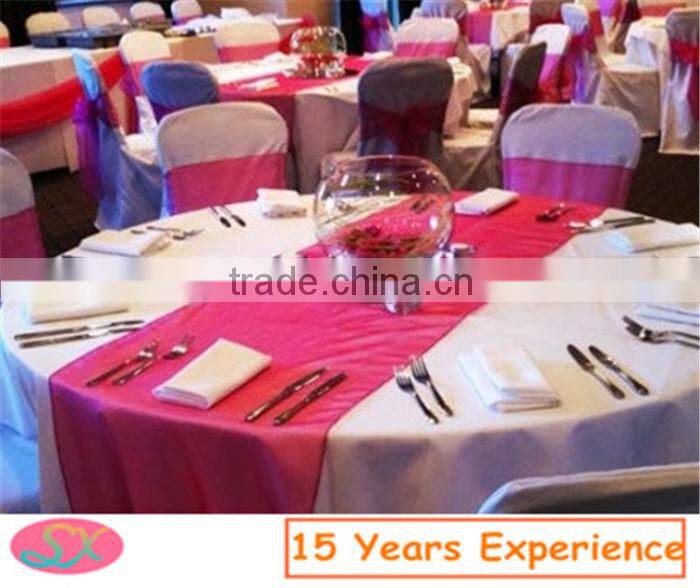 Famous Brand 10 years experience Lace table runner wedding disposable