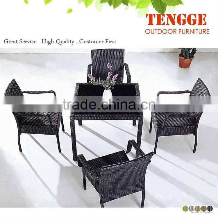 Living room dining table and chair