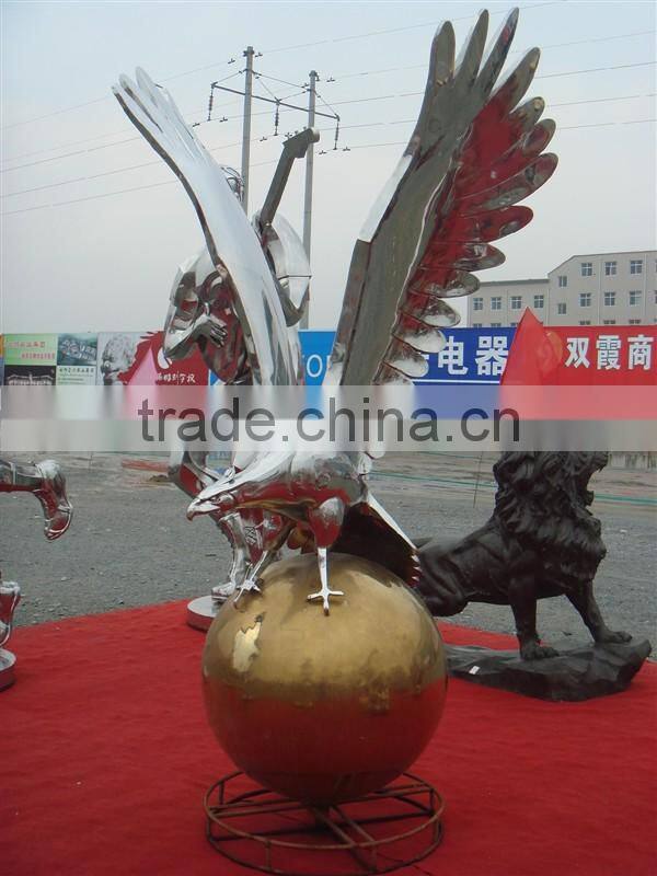 Outdoor Life type stainless steel animal eagle sculpture carving
