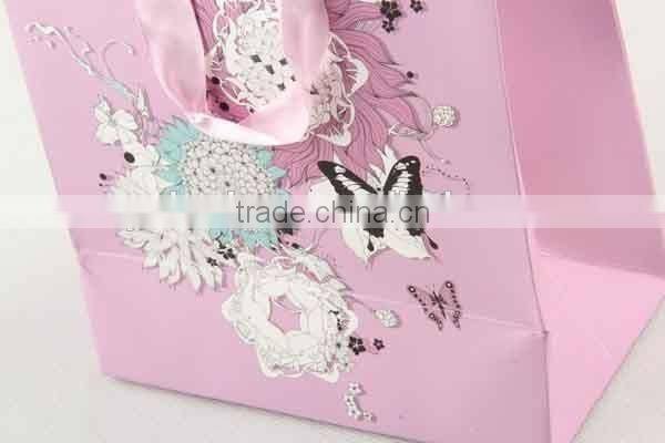 Printed Foldable Gift Bag With 3D Butterfly Patterns/Shopping Paper Bag