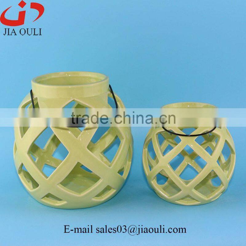 Hot design home decoration yellow ceramic lantern, hurricane lamp
