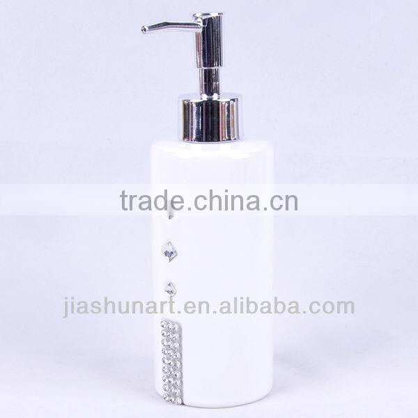 Bathroom set with diamond 3 colors