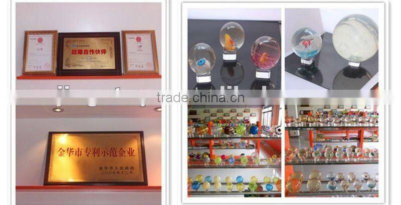 TPU Fish Bouncing Ball With Glitter