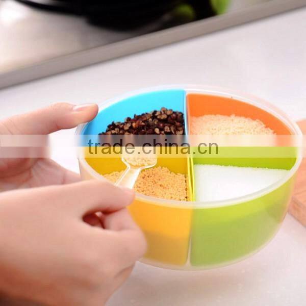 Custom Creative Food-Grade Plastic one Big Box + 4 Small box Spice Storage Case Box Supplier