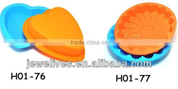 The eco-friendly silicone cake mould/patten for the cooking man