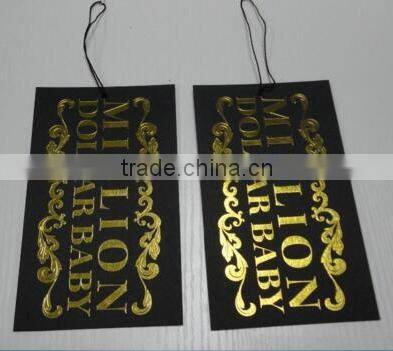 2017 custom high quality black cardboard paper hang tags with gold stamping logo