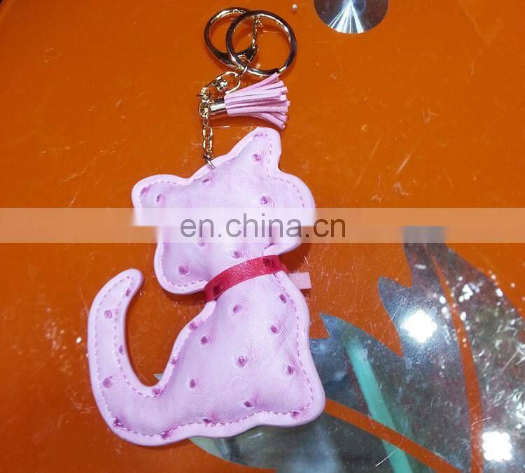 Handmade Leather Keychain Car Animal Key Chain Women Bag Charm Pendant Bag Accessories