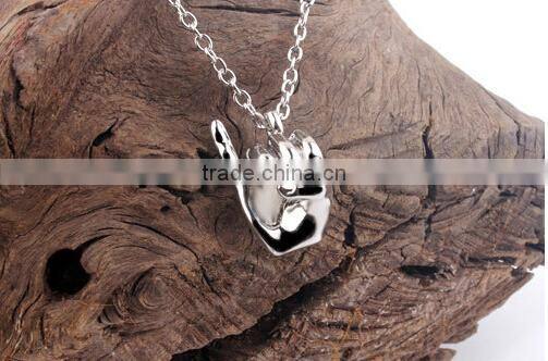 AKA Sorority greek letter heart neckalce Jewelry