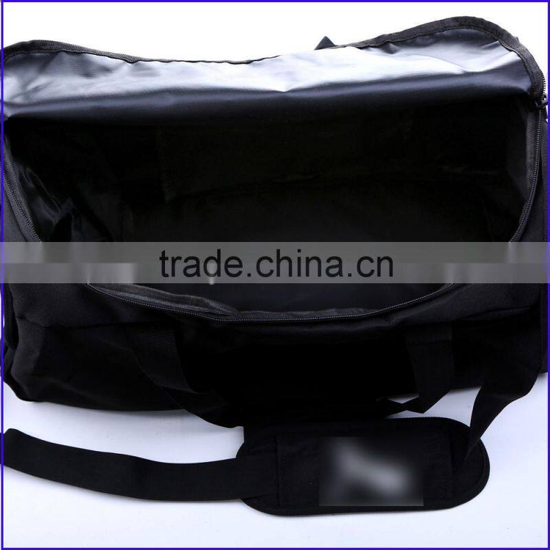 China wholesale durable waterproof 600D polyester sports gym Bag