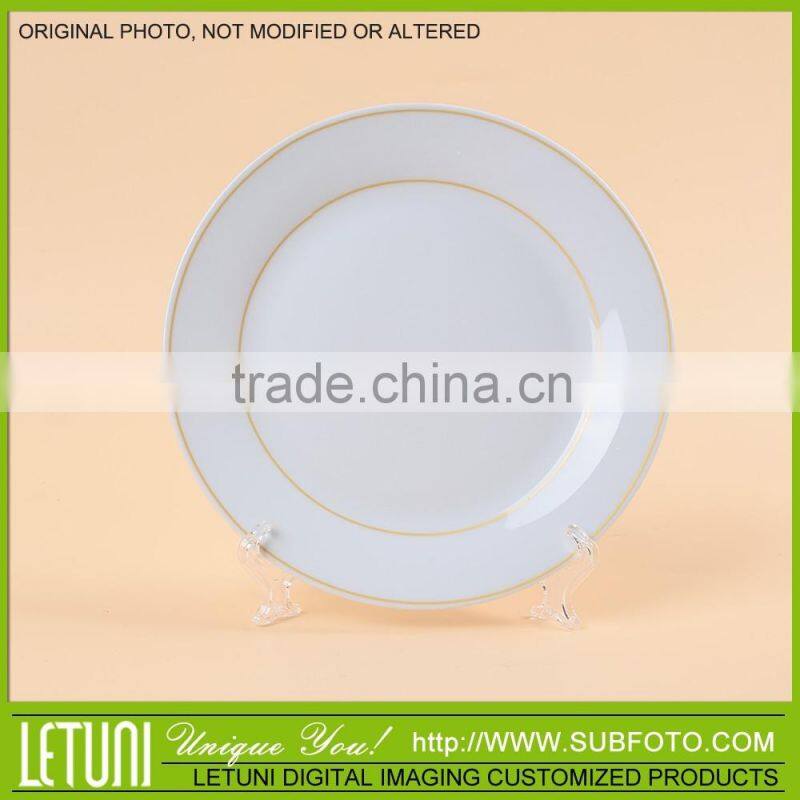 decorative plate with gold lines