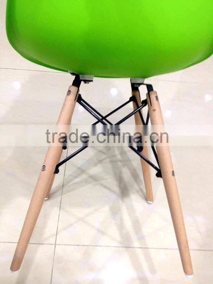 Armless Eam Chair Plastic Chair with wood legs HYH-A304
