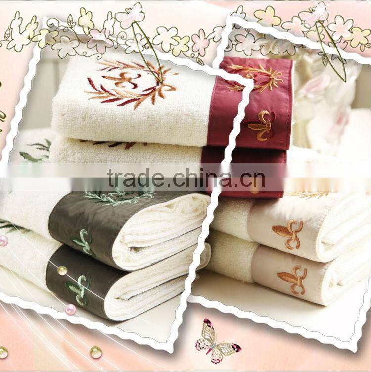 towels set with lace and embroidery