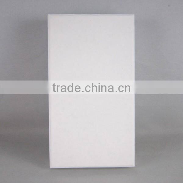 Custom white kraft paper packaging box for iPhone phone case package box