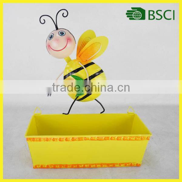 Cheap cute home decoration iron bee planter pot