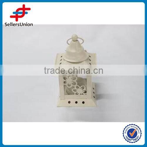 Iron candlesticks square