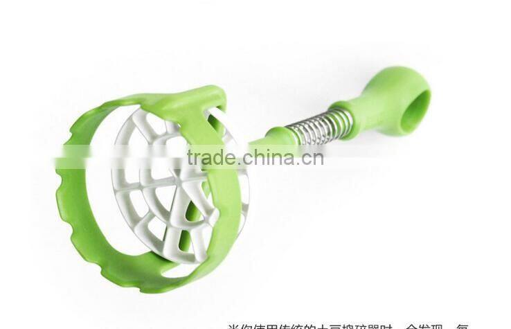 OEM cheap handy food frade plastic potato masher tool as seen on tv