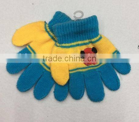 2014 Cute knitted Kids winter glove