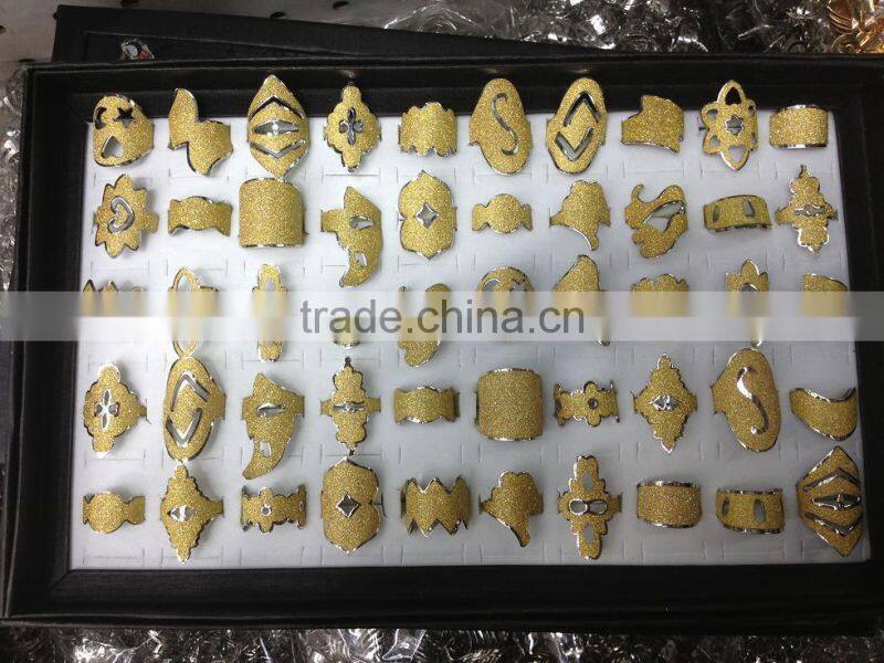 various shape rainbow giltter Christmas rings for promotion