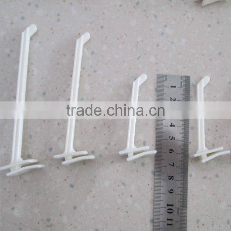 Cheap supermarket plastic hook