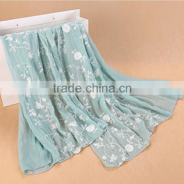 Wholesale Autumn Spring Beautiful Fashion Women Embroidery Shawl Scarf