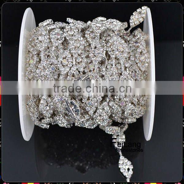 Feilang unique design hot sale 2014 eyes shape rhinestone cup chain