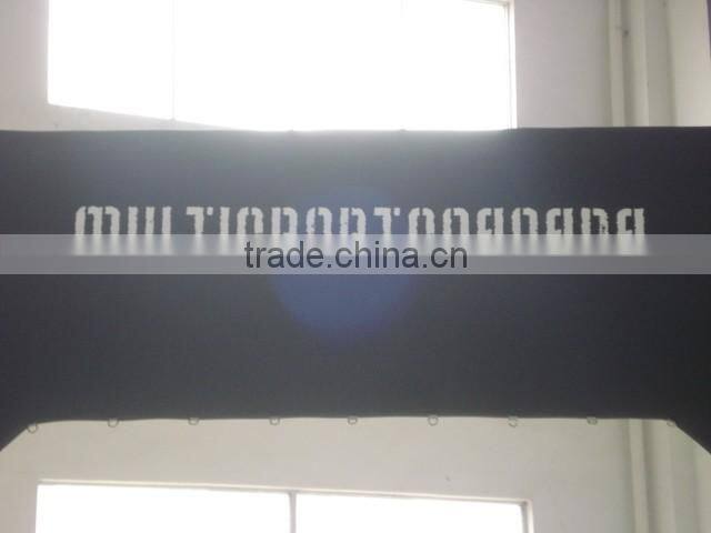 Customized design high quality advertising black inflatable finish line arch